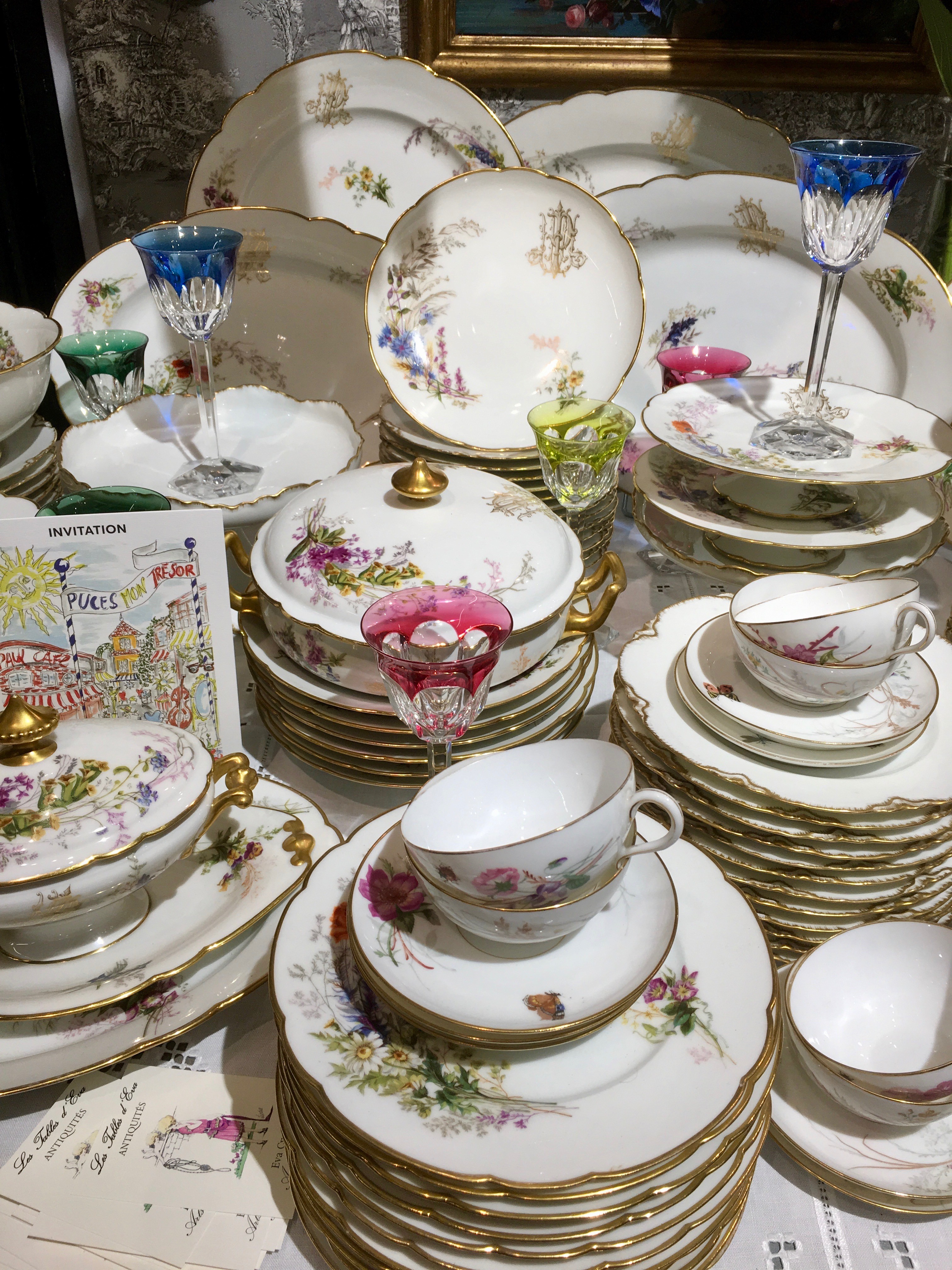 クリニャンクールのアンティーク蚤の市の、朝までソワレ｜ CHICHI