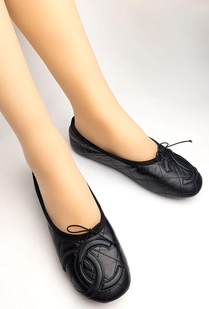 新品そっくりさん⭐CHANELシャネル カンボンライン フラットシューズ37