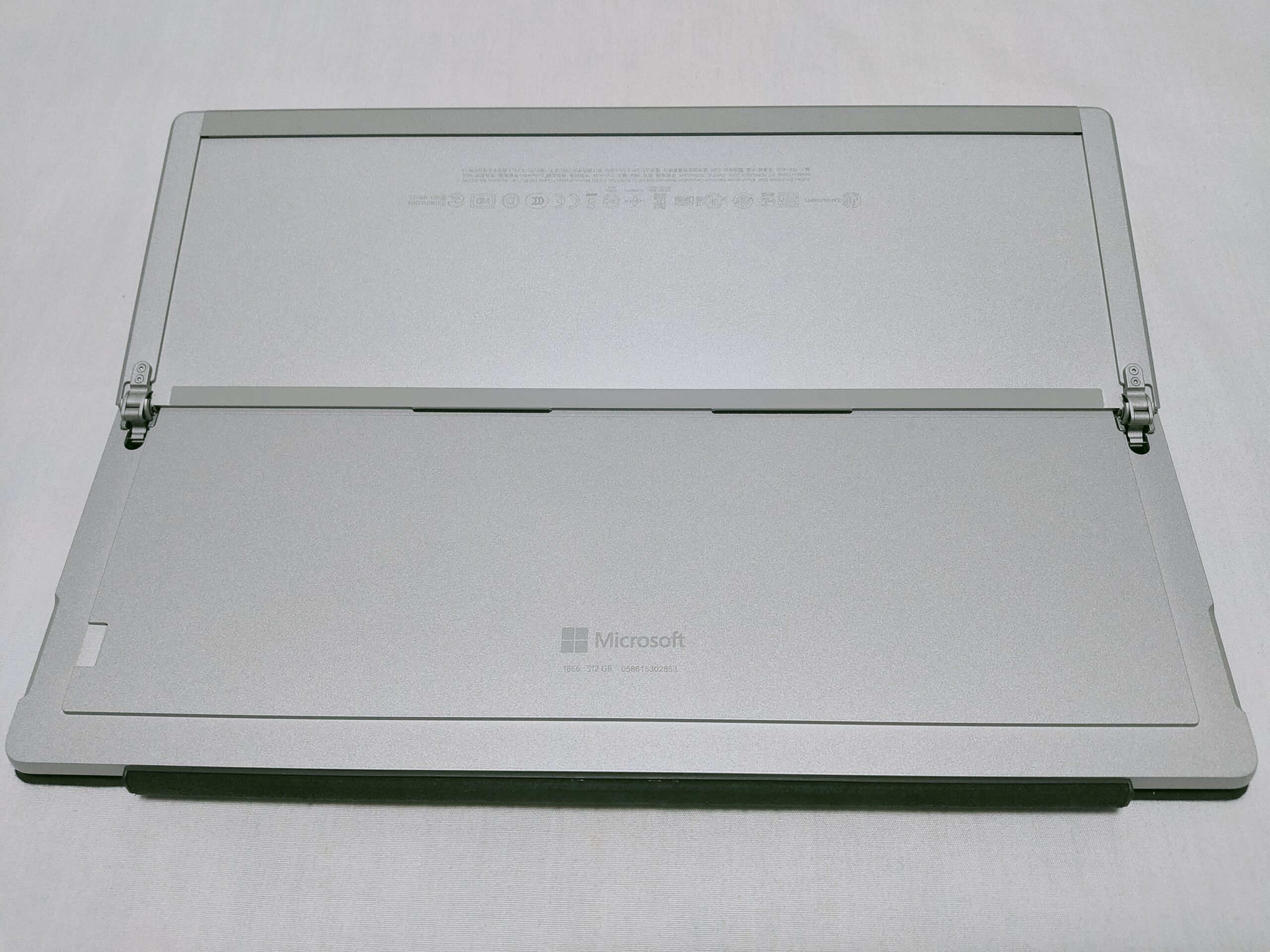 中古Microsoft Surface Pro 7 – Madasee