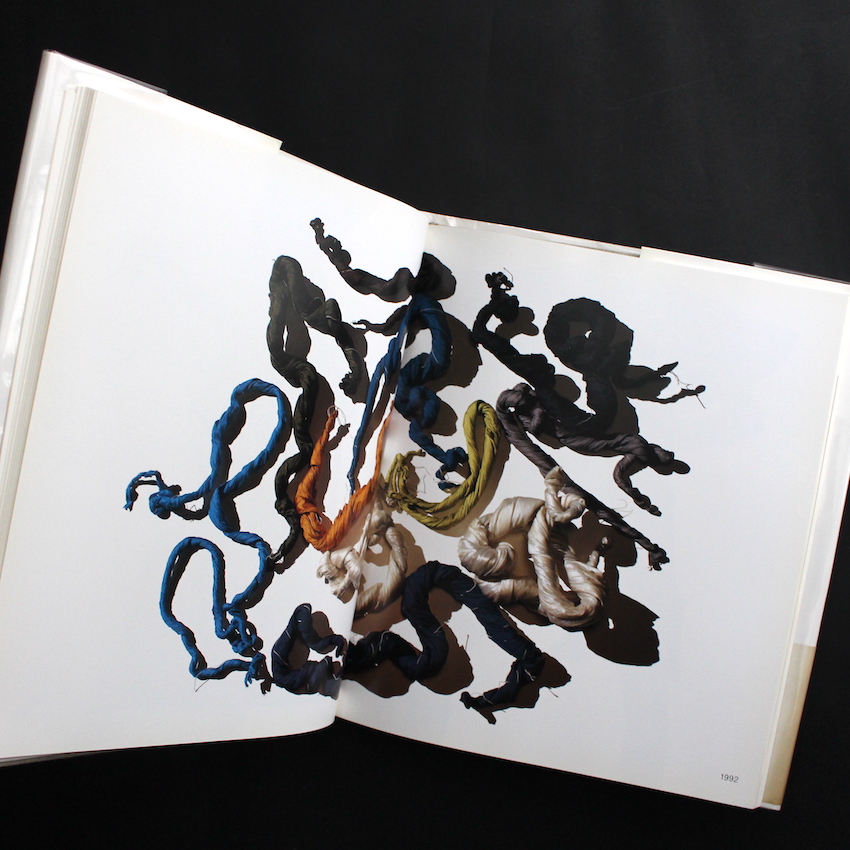 Irving Penn regards the work of Issey Miyake -アーヴィング・ペン