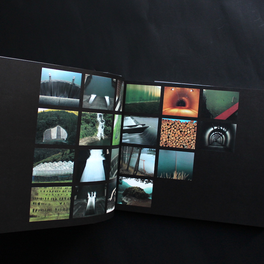 柴田敏雄と鈴木理策 : 写真と絵画 - セザンヌより（Signed by Risaku