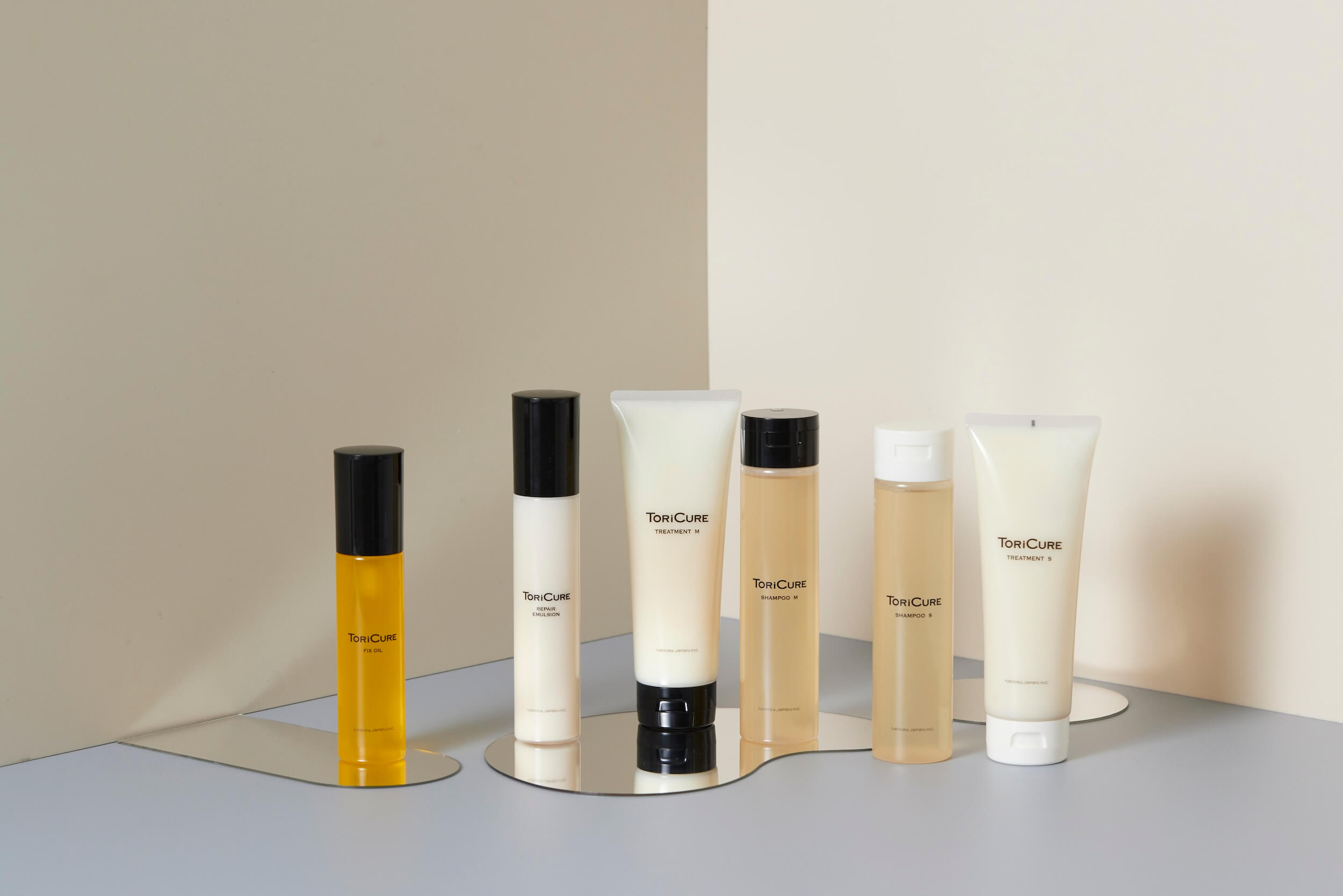 トリキュアの「フィックスオイル」で髪も肌も同時にケア！ネイルケアに