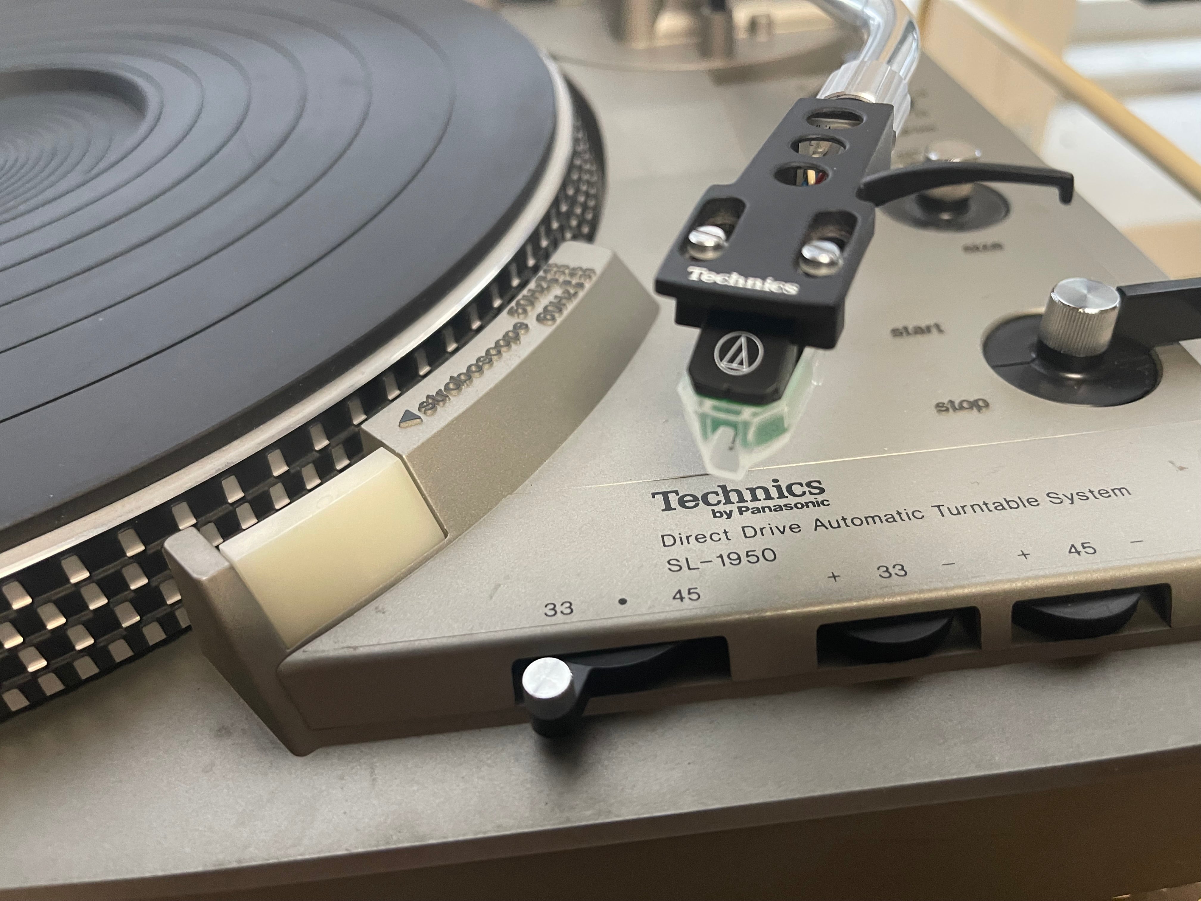Technics SL-1950 Direct Drive Turntable With 45 Adapter