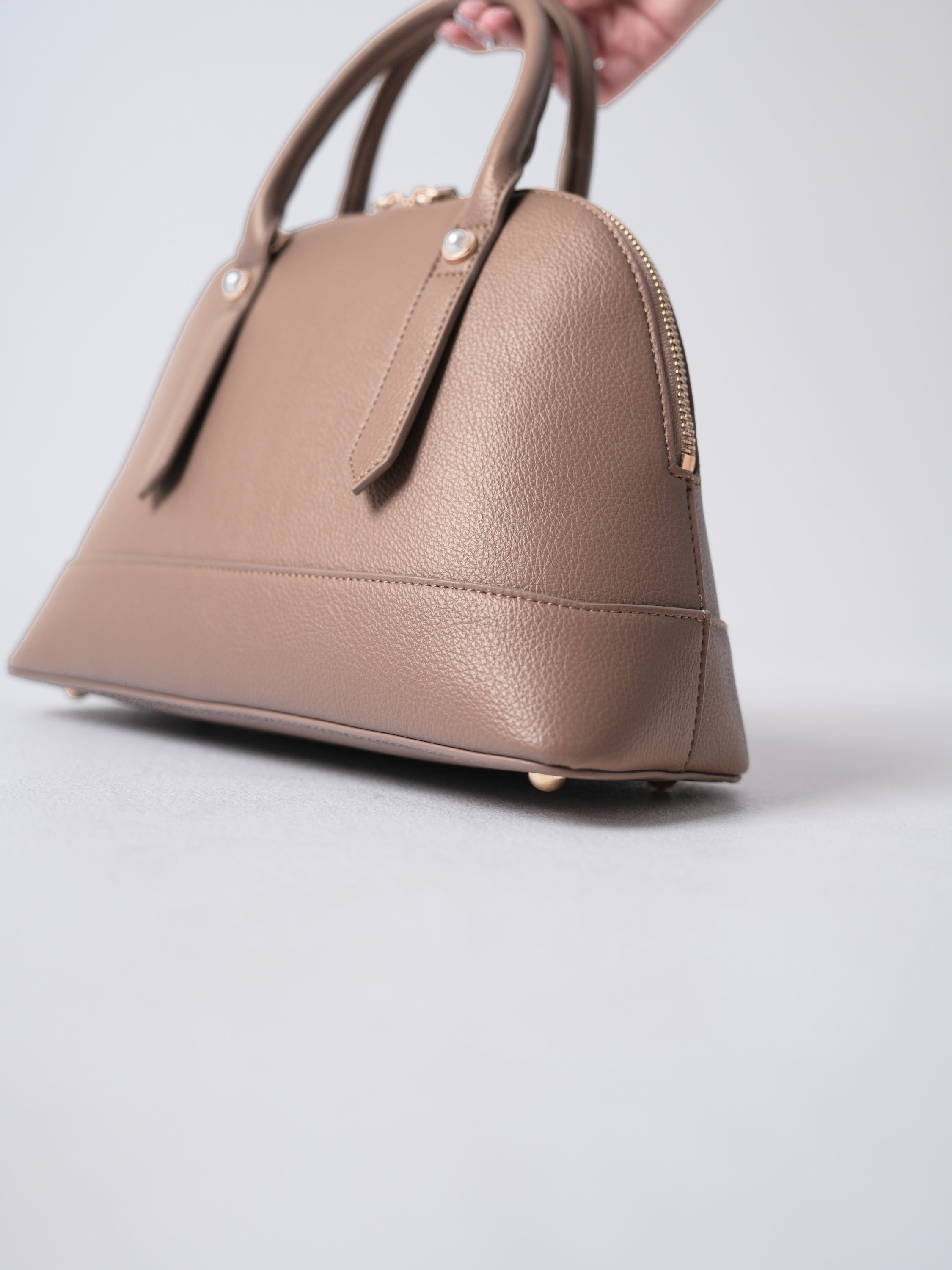 2WAYエコレザーミドルボストンバッグ【リサイクルポリエステル