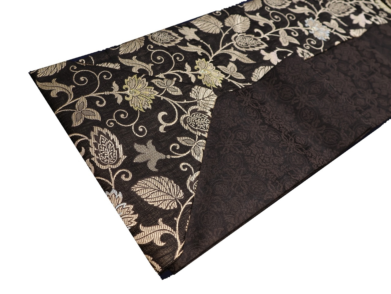 仕立て上がり正絹名古屋帯「黒色の地にベージュ色の唐草模様」 | 帯,帯
