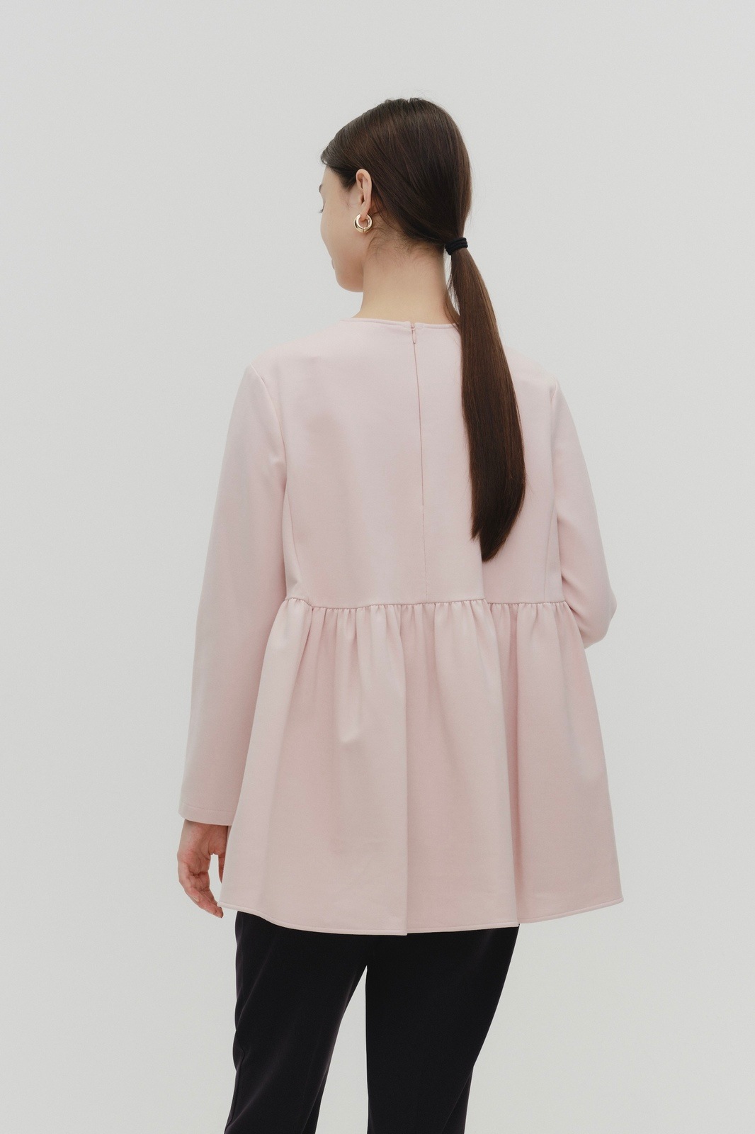 美品 yori ぬくぬくギャザーブラウス Black36 ぬくぬくギャザー