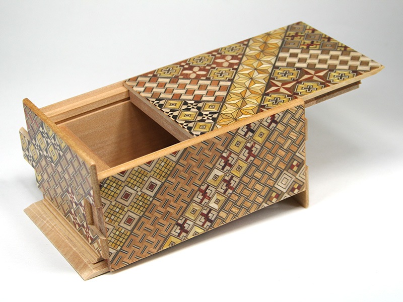 秘密箱27回＋1仕掛け 5寸 小寄木 | 秘密箱 | 寄木細工専門店 箱根