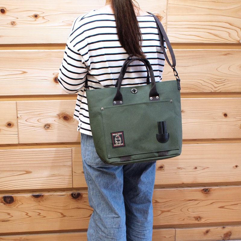 黒犬印×HELLO KITTY／純綿6号帆布2ウェイバケツトート(中) | 犬印鞄