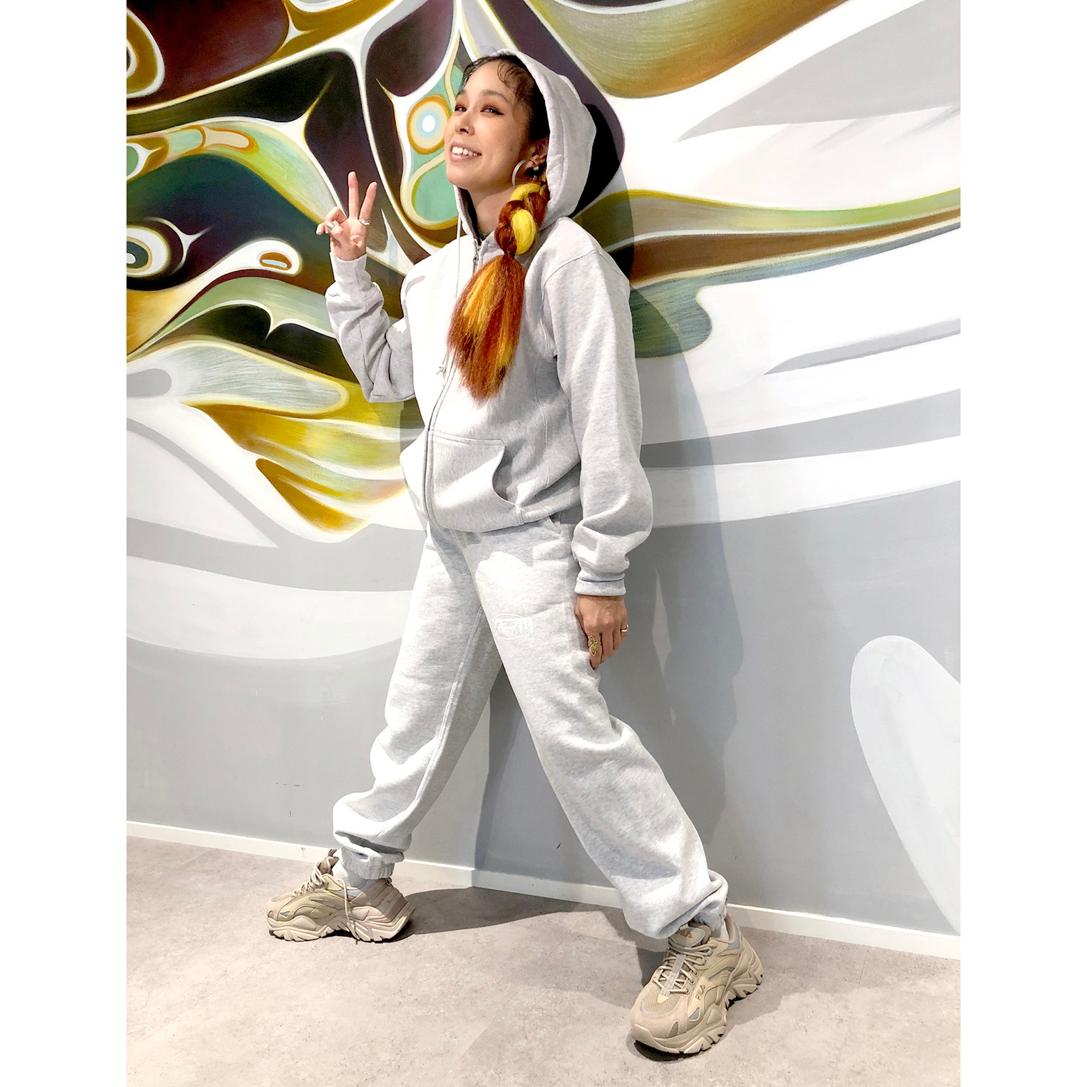 DREAMパーカー | DREAM ツアーグッズ | AIオフィシャルグッズショップ