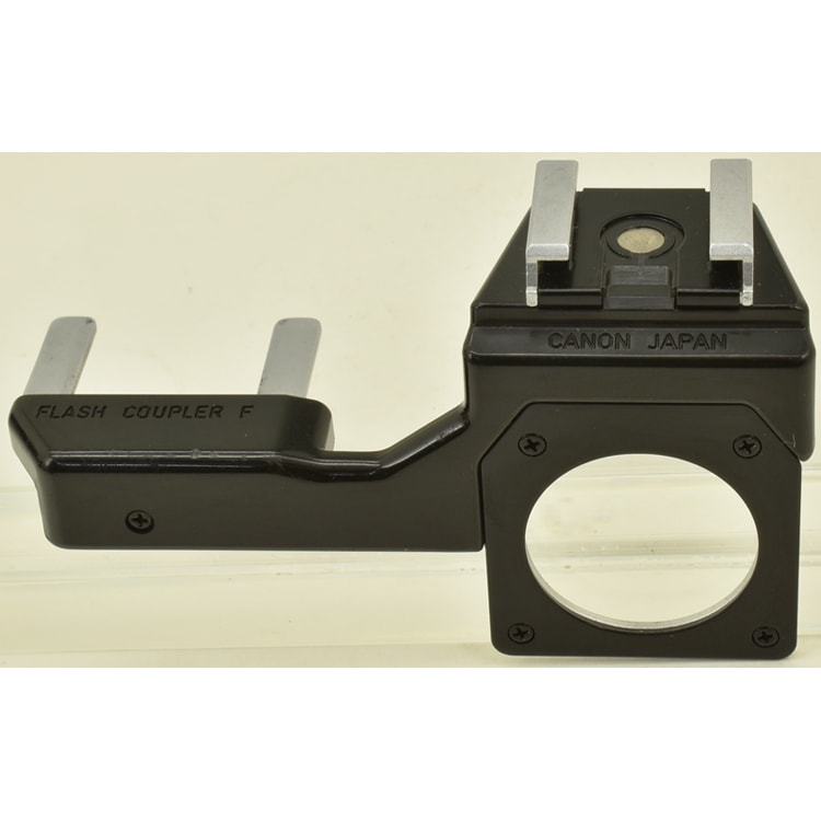 中古カメラ機材の通販専門店 Antiquary（アンティクアリィ）