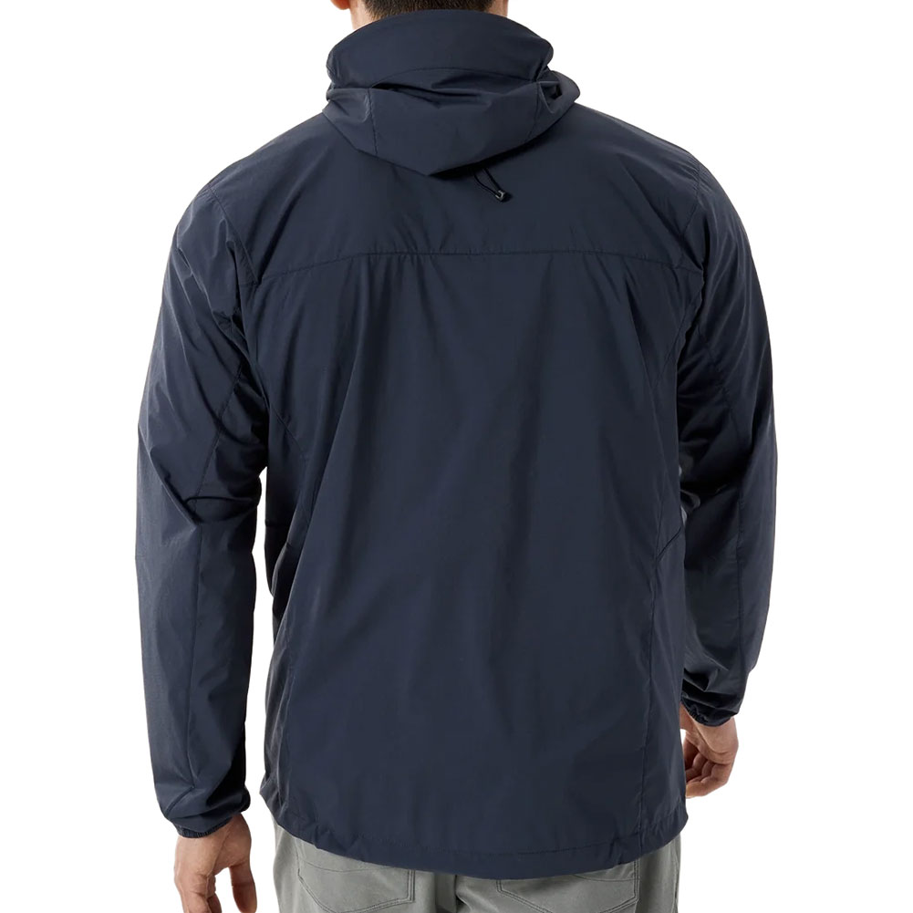 アークテリクス-ARCTERYX スコーミッシュフーディ男性用ならアシーズ