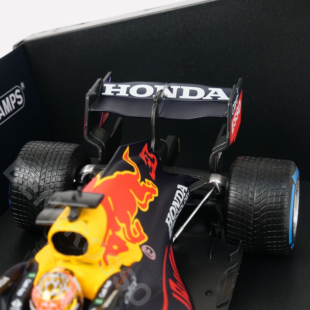 MINICHAMPS 1/18スケール レッドブル レーシング ホンダ RB16B M