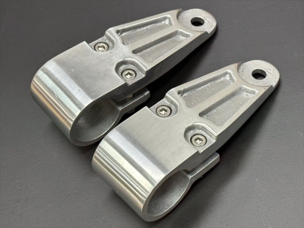 Z400FX 砂型ヘッドライトステイ左右セット (36Φ) バフ掛け | KAWASAKI