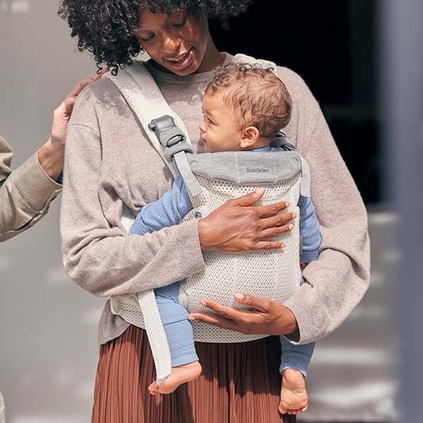 ベビービョルン｜抱っこ紐｜ハーモニー/クリーム｜ブリベビ通販