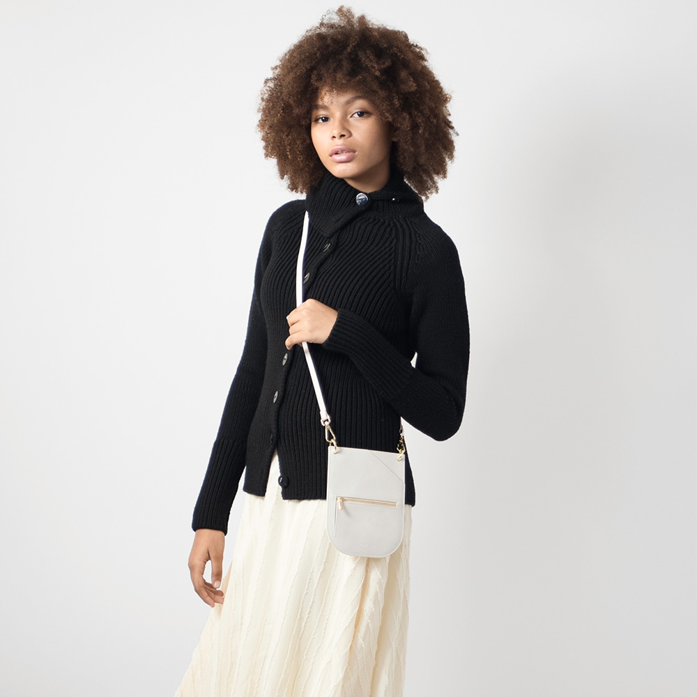 フォーン トラベル クロス ボディ - ホワイト | BAGS,クロスボディ