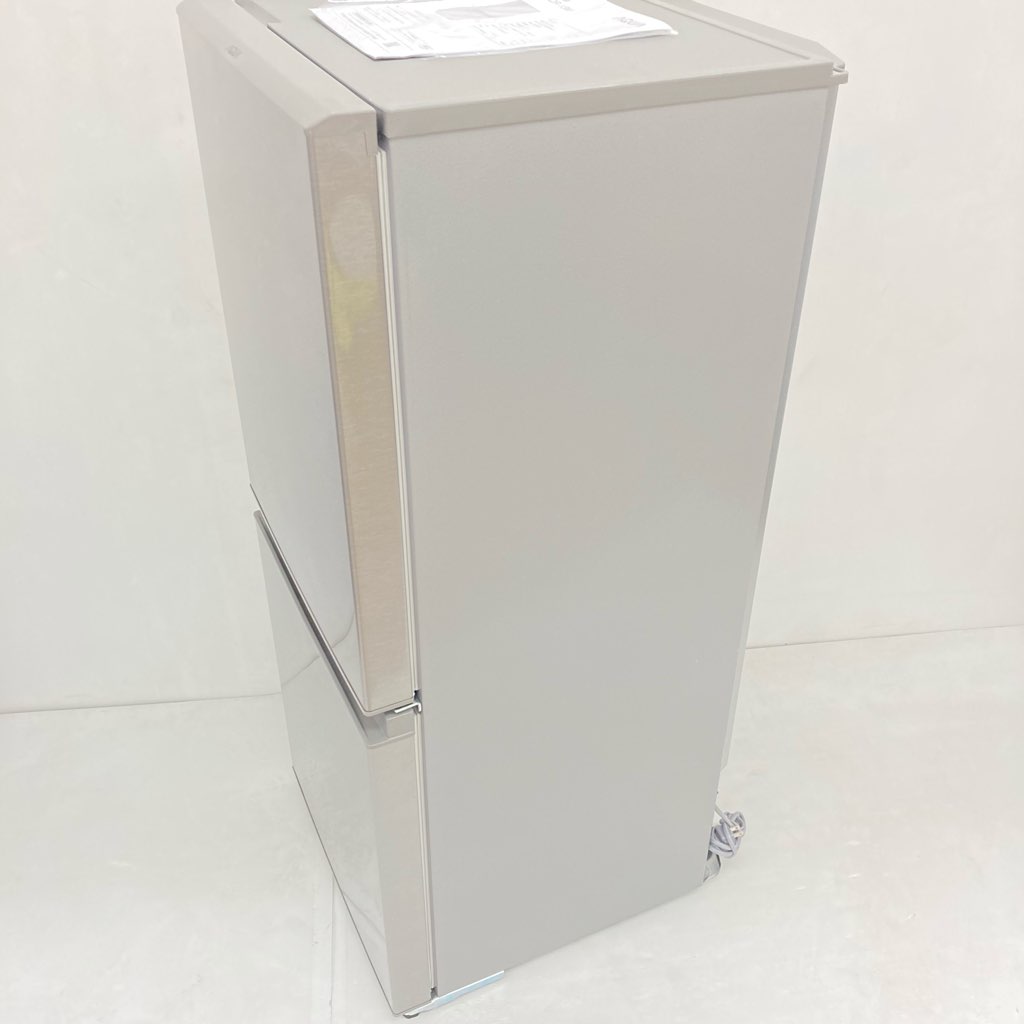 アクア冷凍冷蔵庫126L 横縞模様強化ガラス棚自動霜取り機能付き2022年製