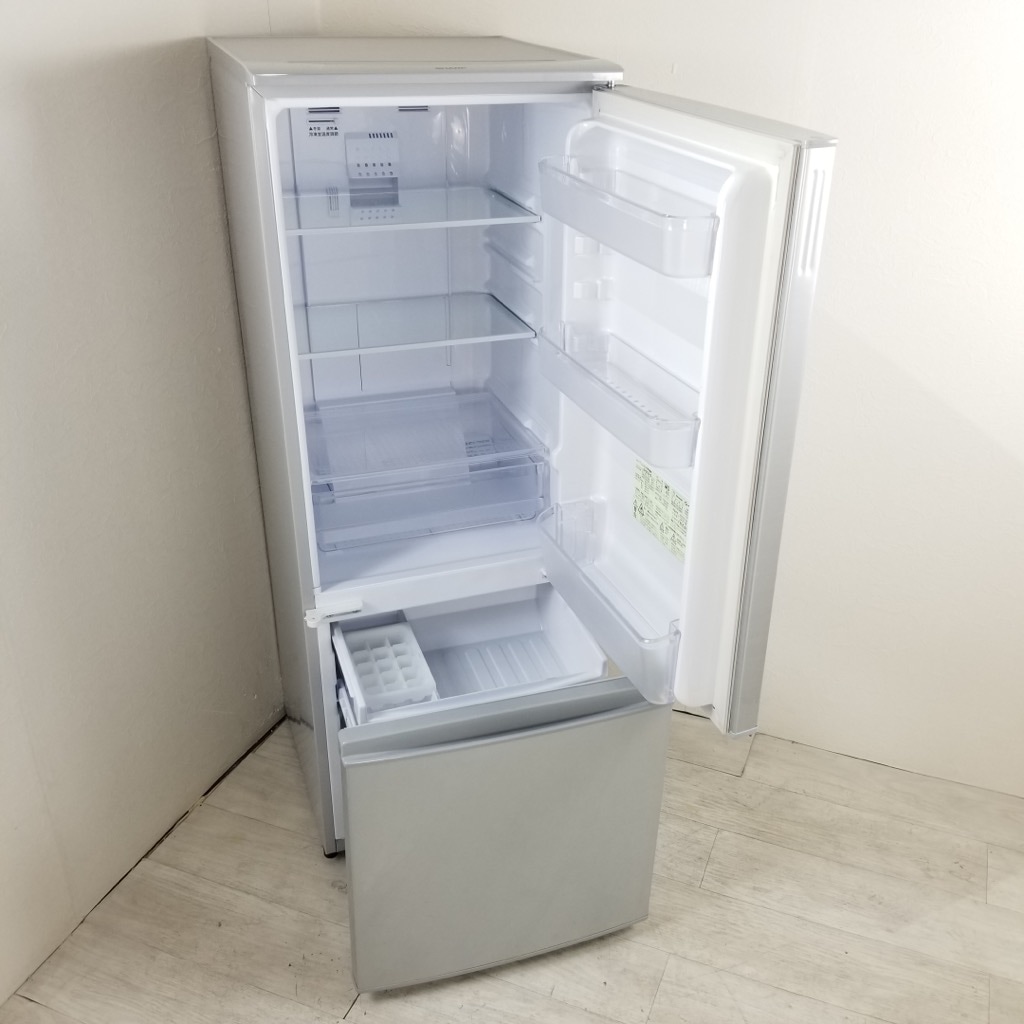 中古 2ドア冷蔵庫 シャープ つけかえどっちもドア 167L SJ-D17A-S 2015