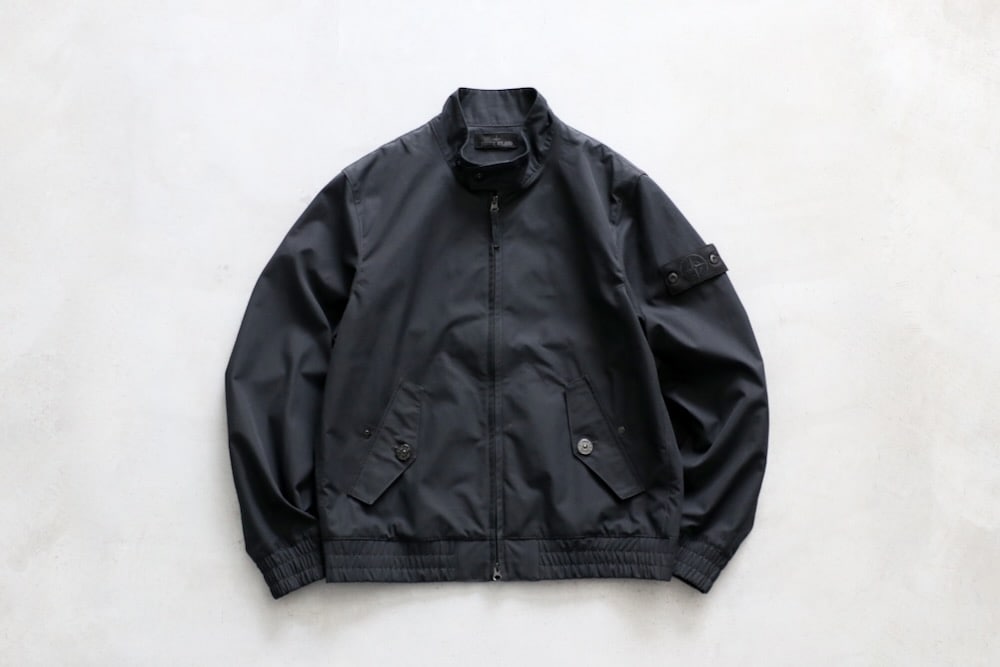 STONE ISLAND(ストーンアイランド ) 