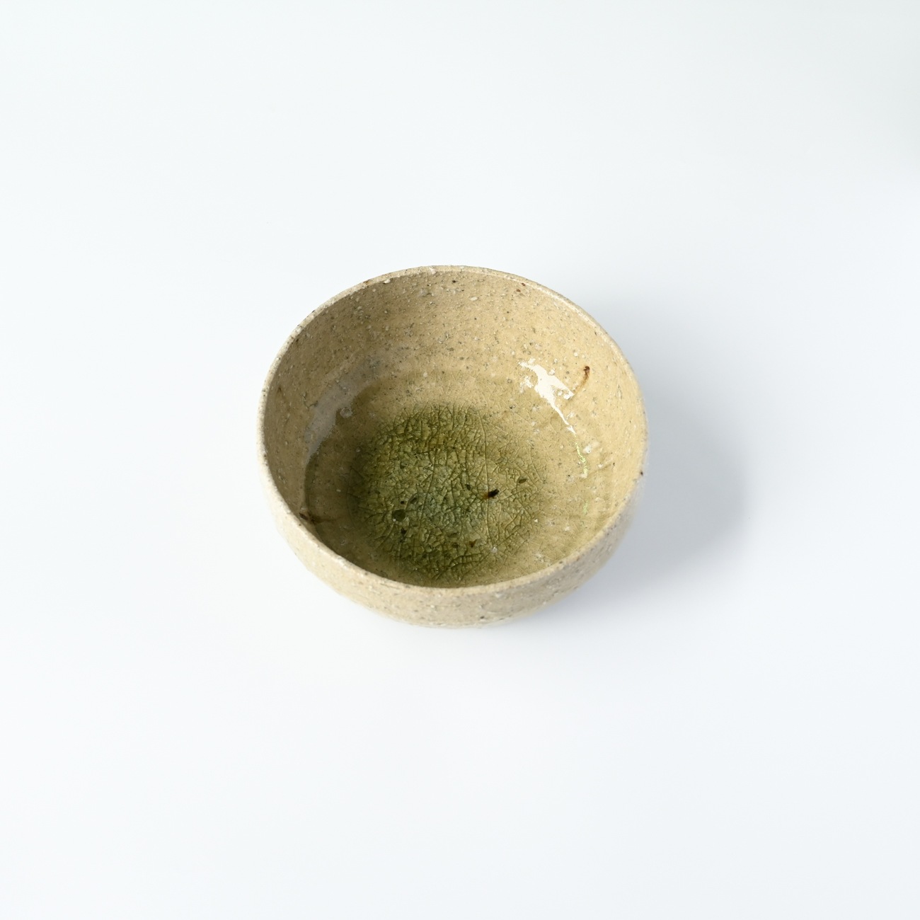 安達健 / 淡緑灰釉 六寸丸碗 | 作り手,安達健 | 和食器通販 eyl utsuwa