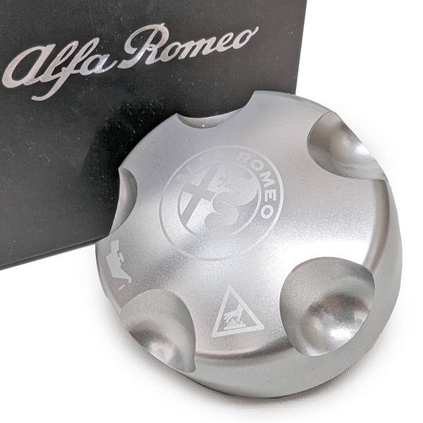 Alfa Romeo 純正 MITO/GIULIETTA アルミオイルフィラーキャップ