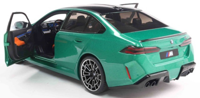 新品 S1814701 SOLIDO 1/18 BMW M5 M 2025 (グリーン) , Boost Gear