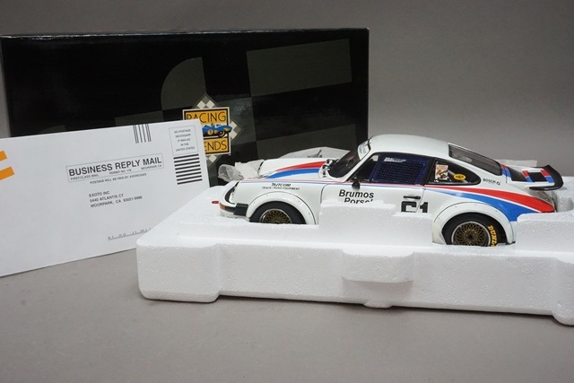 1/18 エグゾト RLG18099 ポルシェ 934RSR 1977 #61, Boost Gear