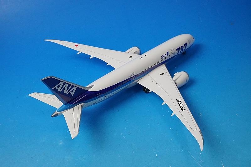 1/200 B787-8 ANA 国際線仕様 主翼地上姿勢 JA805A [NH20055] 全日空