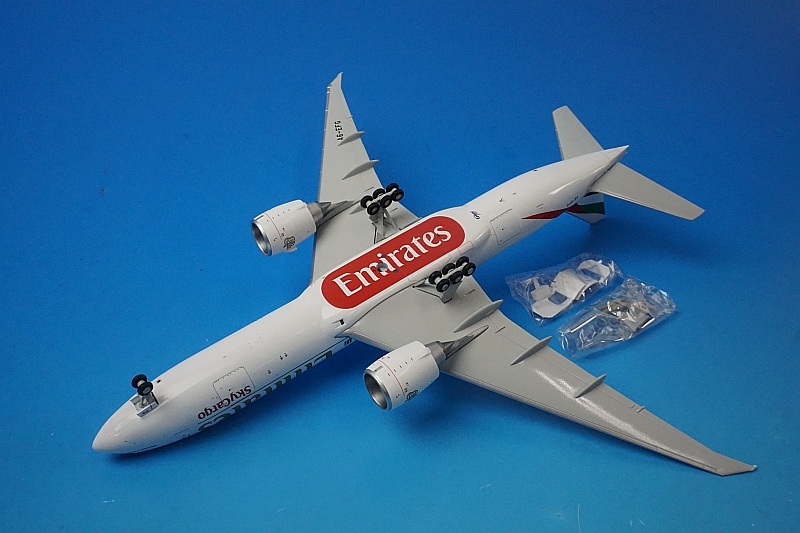 1/200 B777F（200LR貨物型） エミレーツ スカイカーゴ A6-EFG 開閉選択