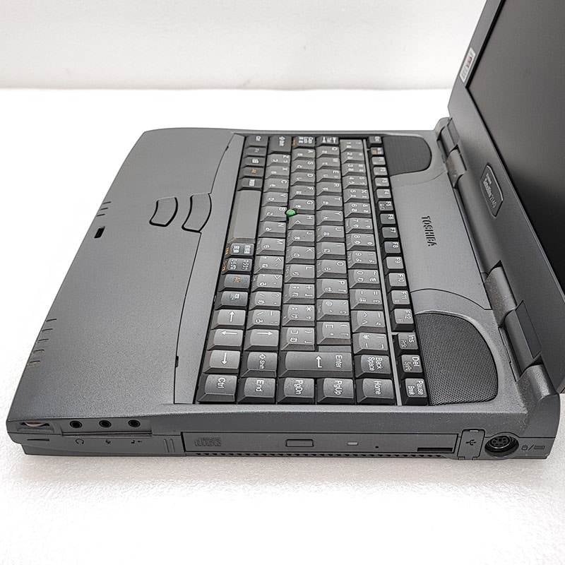 Windows98SE 中古ノートパソコン 東芝 Dynabook Satellite K45/2L8