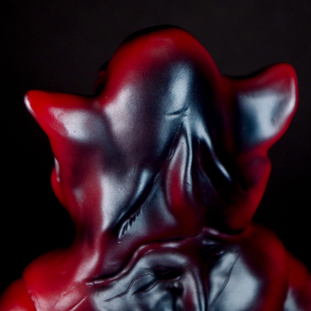 ブルマァク BULLMARK /ソフビ メフィラス星人/レッド｜墓場の画廊