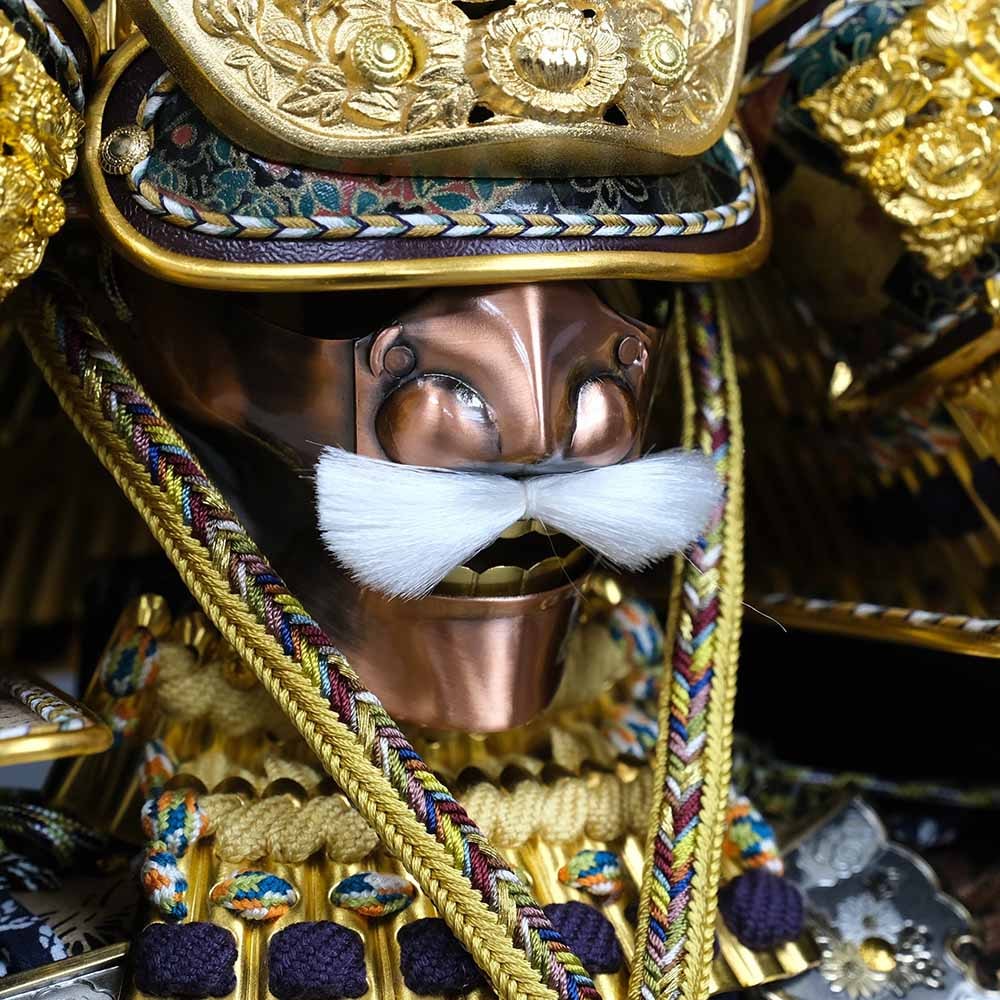 五月人形 久月 鎧飾り 家紋入れ 甲冑 彫金仁王大鎧 植込星鋲鉢使用