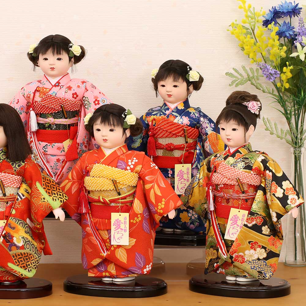 市松人形 齊藤公司作 8号 n23kt8-c1 横幅27cm