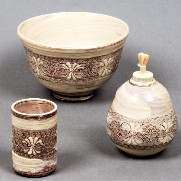 茶道具 茶箱】 茶箱用三点セット(茶碗・振出・茶巾筒) 刷毛目 紫三島