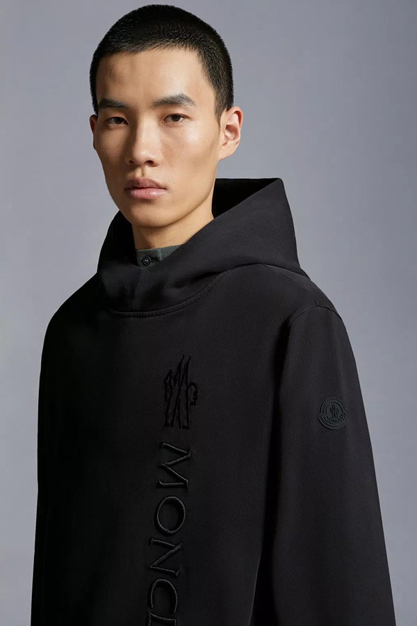 MONCLER モンクレール メンズ パーカー 091-8G00005-89ADW EMBROIDERED