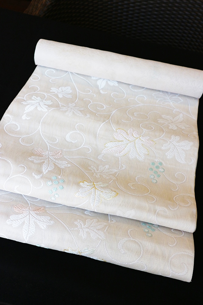 西陣織弥栄織物謹製 九寸名古屋帯「葡萄唐草」 | 販売着物商品,名古屋