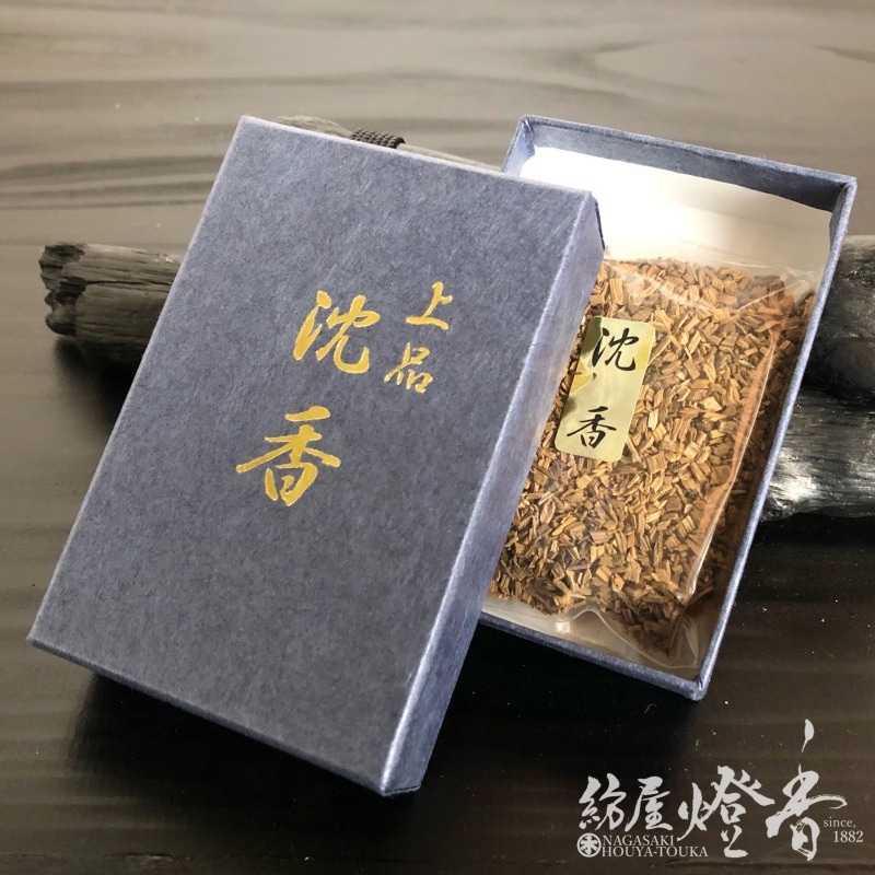 香木/香原料『上品沈香(タニ沈香)【刻】10g紙箱入』精華堂 | 取扱い