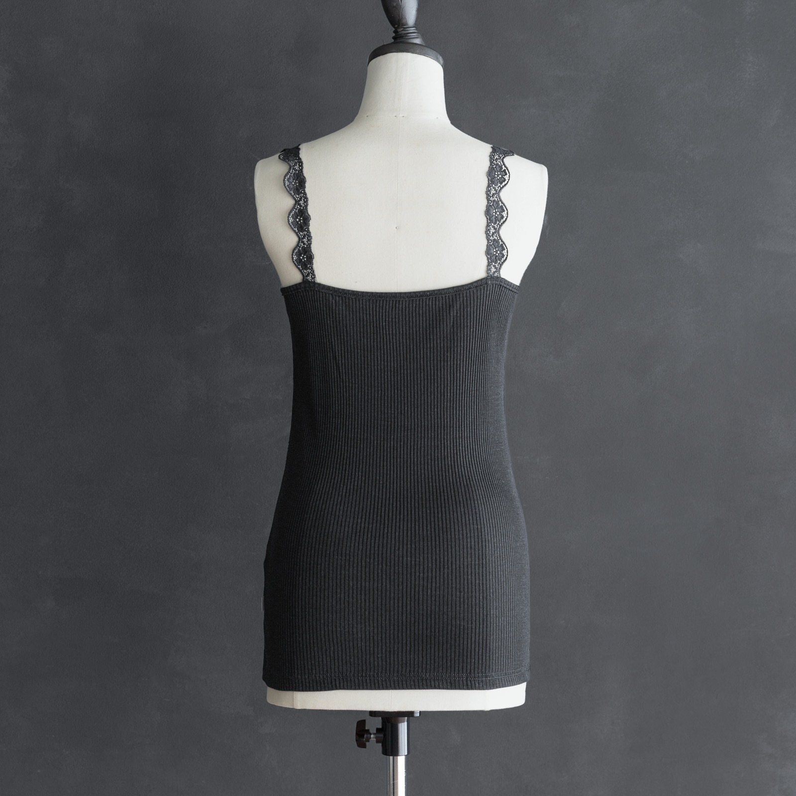 3月下旬入荷予定】 _ KATE キャミソール ブラック