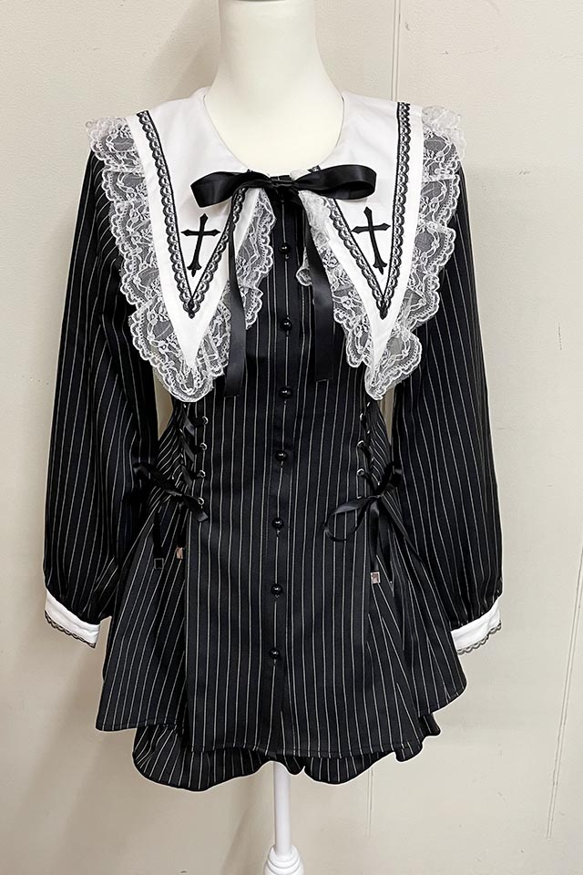 MA*RS】【二点セット】スピンドル付きクロス刺繍セットアップ - BLK