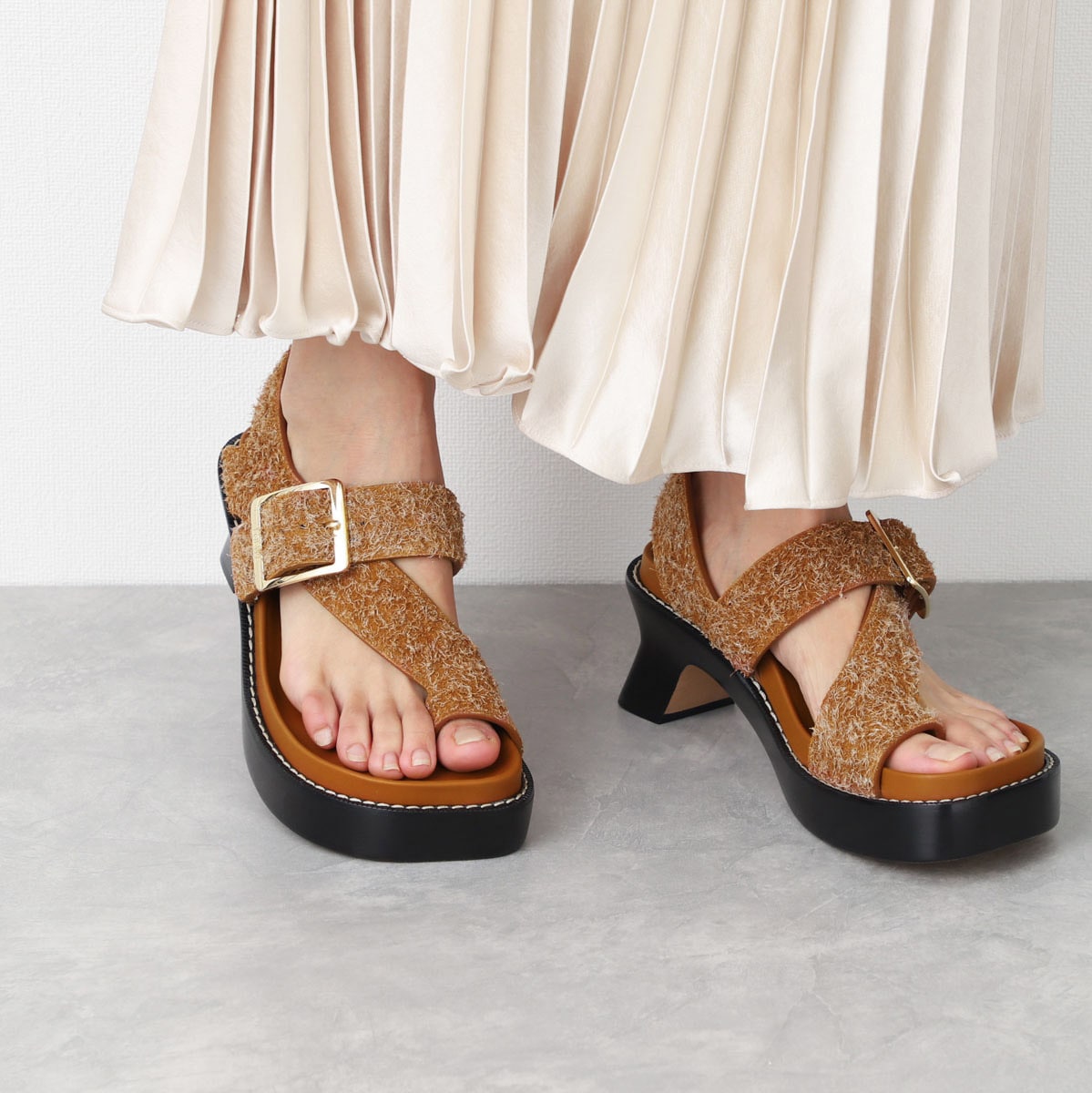 アウトレット】LOEWE ロエベ サンダル/LOEWE EASE HEEL SANDAL 90