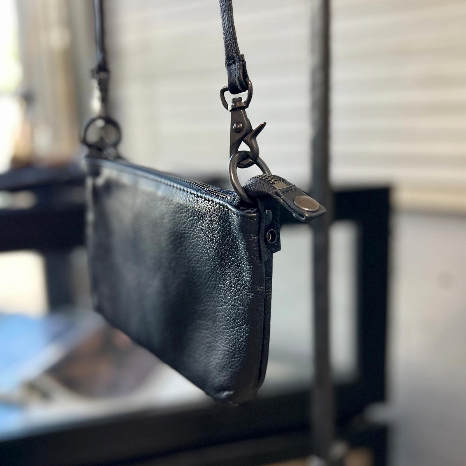 ISAMUKATAYAMA BACKLASH (イサムカタヤマバックラッシュ) ジャパン