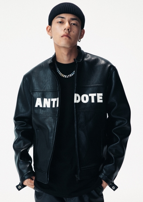 ANTIDOTE ロゴパッチ フェイクレザージャケット｜MIRISE(ミライズ)公式通販