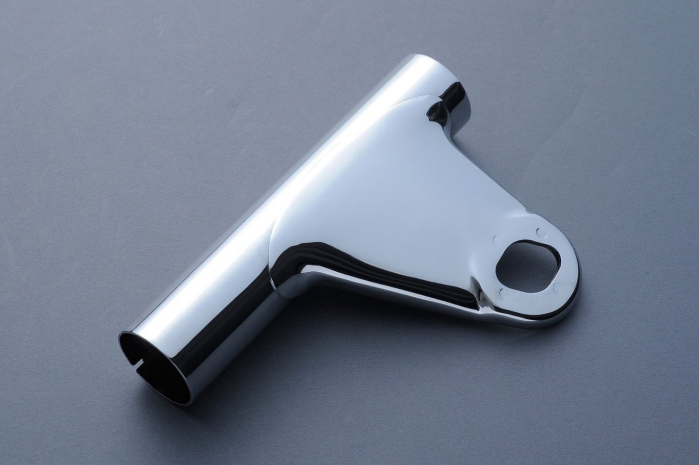 Z1 ヘッドライトステー 中期型 右 | フロントフォーク | 株式会社