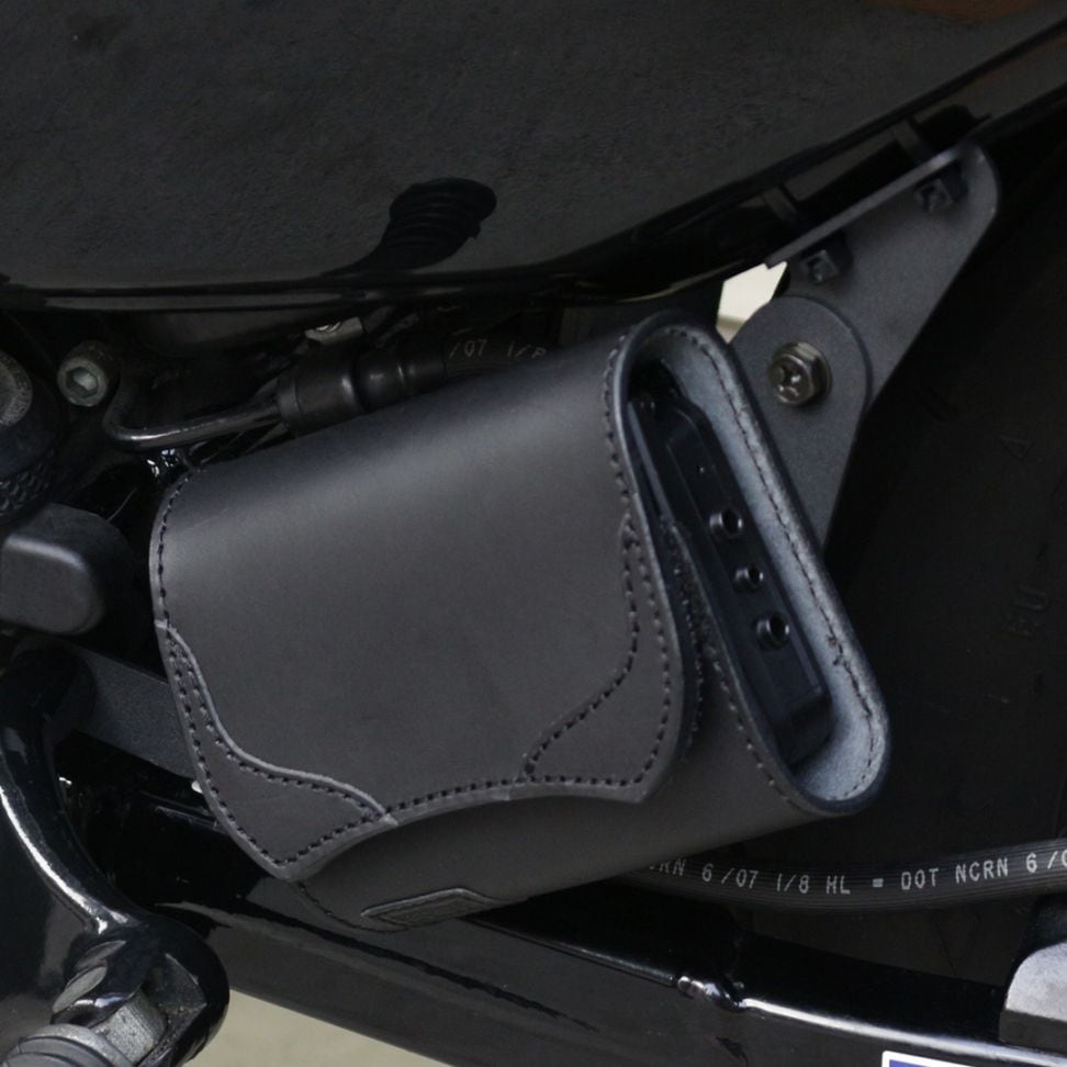 バイク スポーツスター用ステー付きレザーETCケース[SB-74] バイク取付