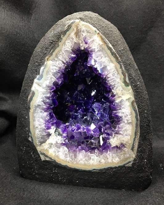 アメジストドーム ウルグアイ産 2.95kg | ☆名前から探す,ア行