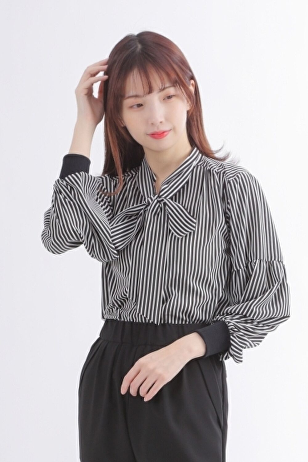 ボウタイリボン]ストライプブラウス | きれいめかわいいSサイズの