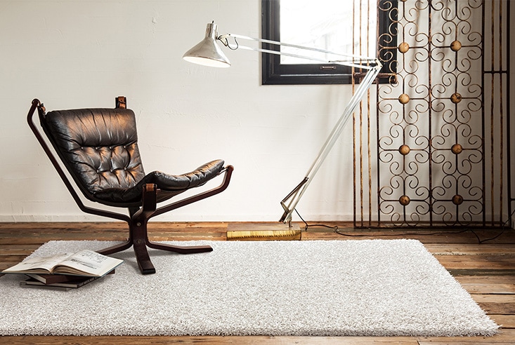 美品 prevell カーペットフワフワ グレー ラグ トルコ製 美品 prevell