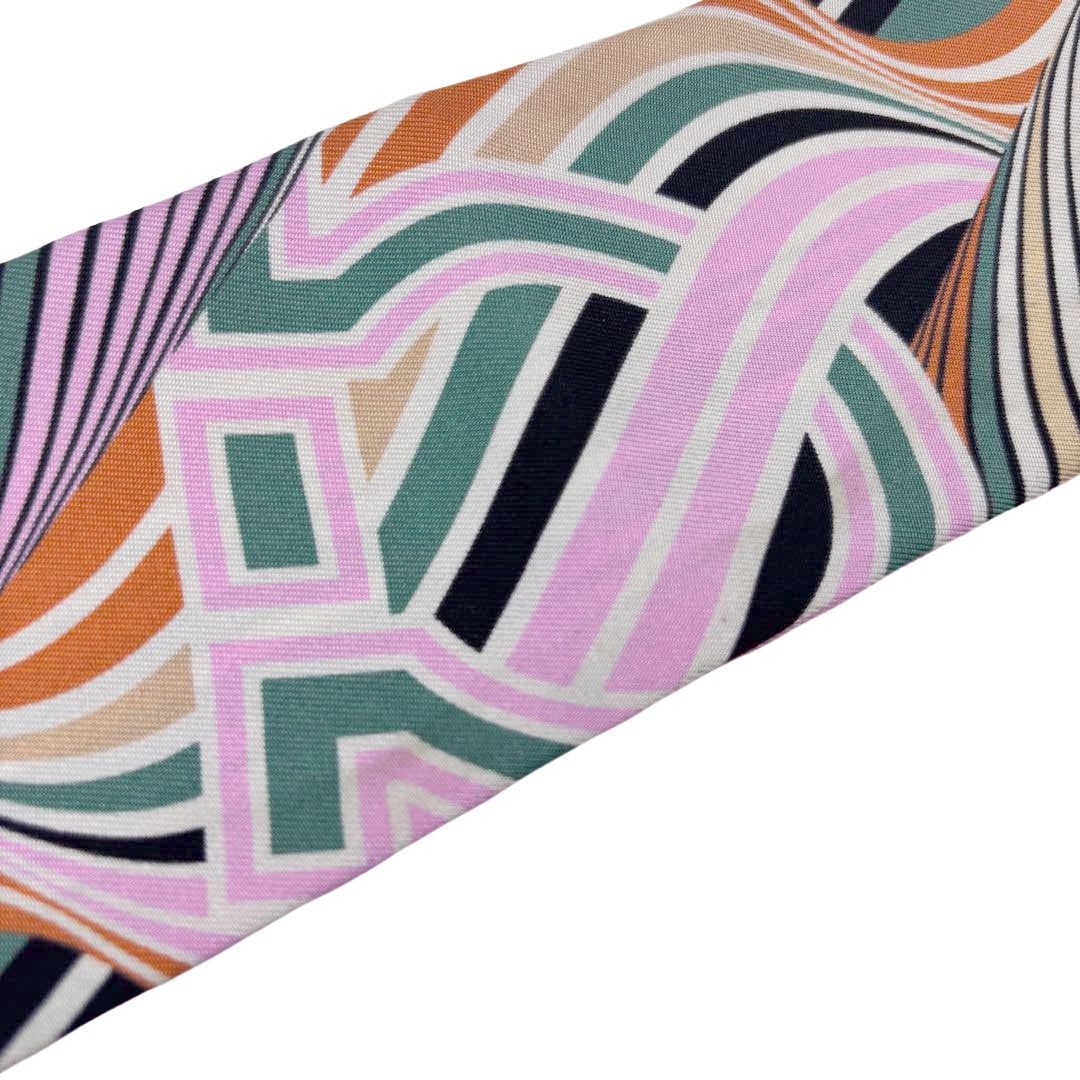 Salvatore Ferragamo サルヴァトーレフェラガモ スカーフ シルク