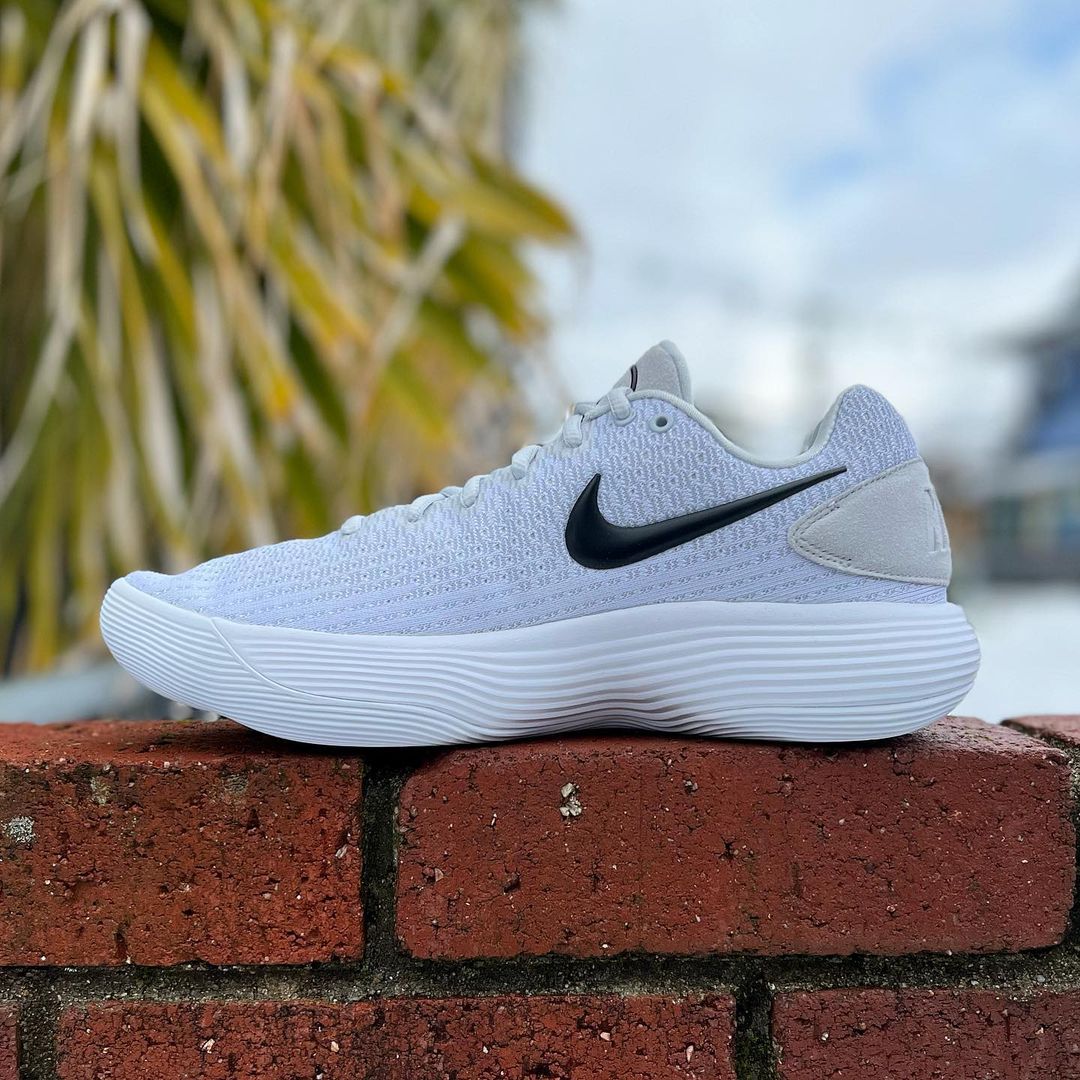 NIKE HYPERDUNK 2017 LOW EP ナイキ ハイパーダンク 2017 EPモデル