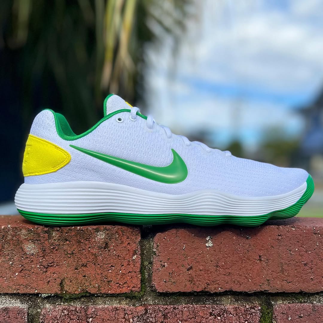 NIKE HYPERDUNK 2017 LOW EP 'OREGON' ナイキ ハイパーダンク 2017