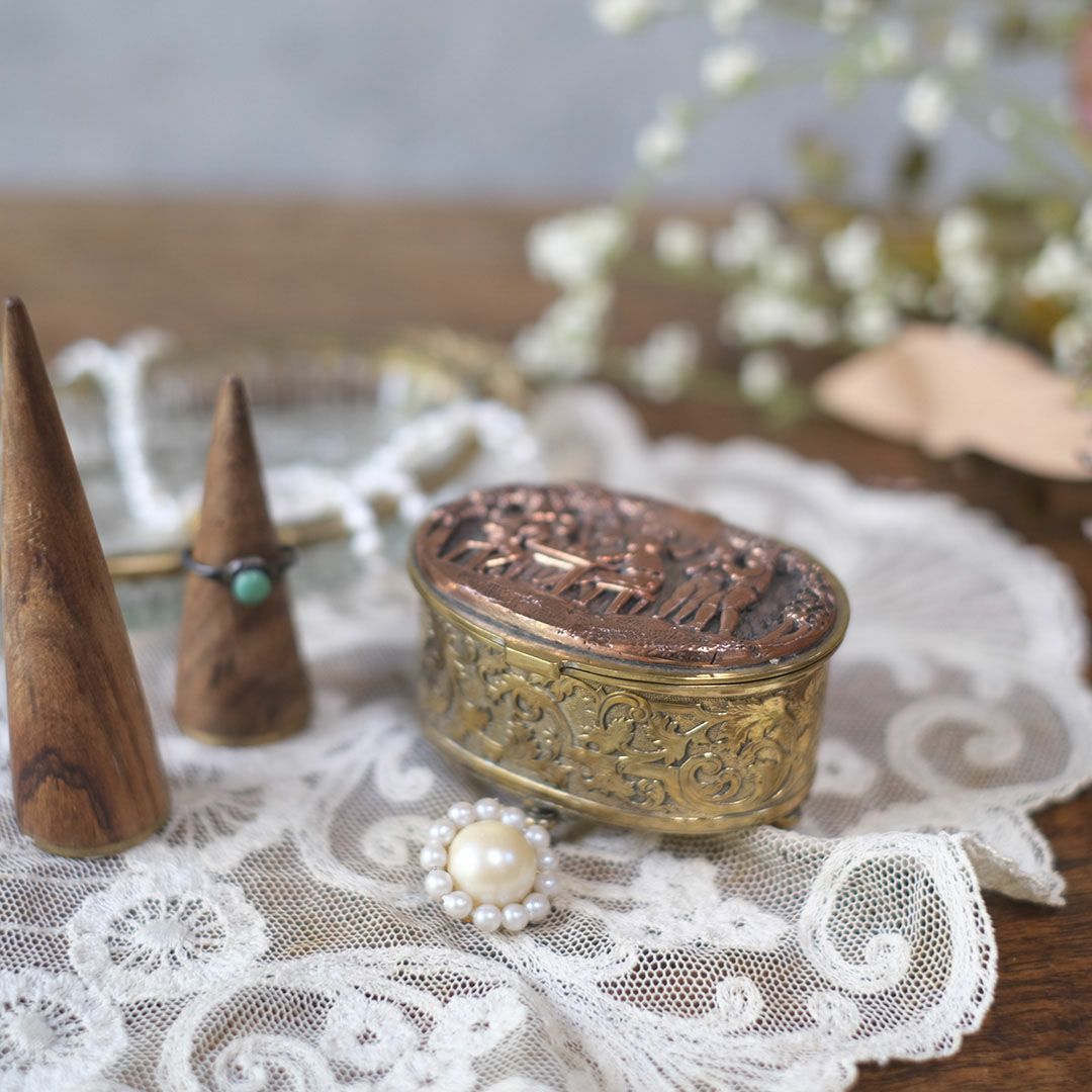 アンティーク ガラスと真鍮のジュエリーケース フランス クラシカルな